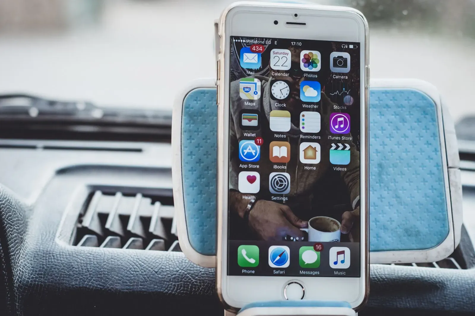 Siri AI di iOS 27: Bersiap untuk Ganti iPhone dan Potensi Biaya Langganan