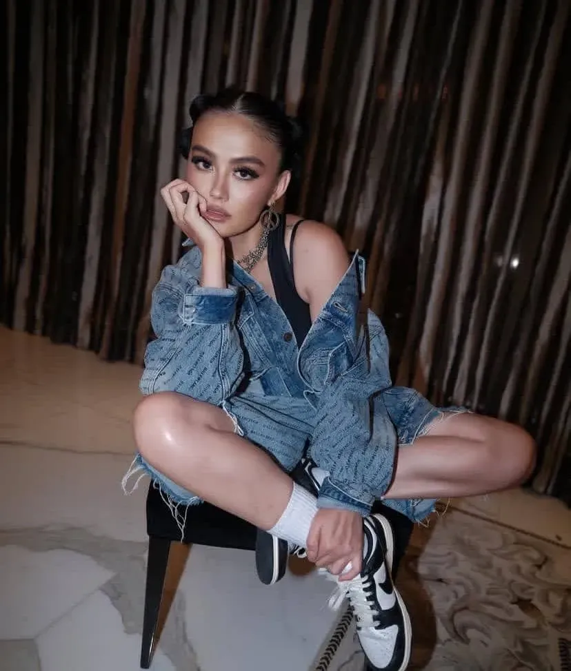 Debut Akting Global, Agnez Mo Tembus Top 10 IMDb Lewat Serial Reacher